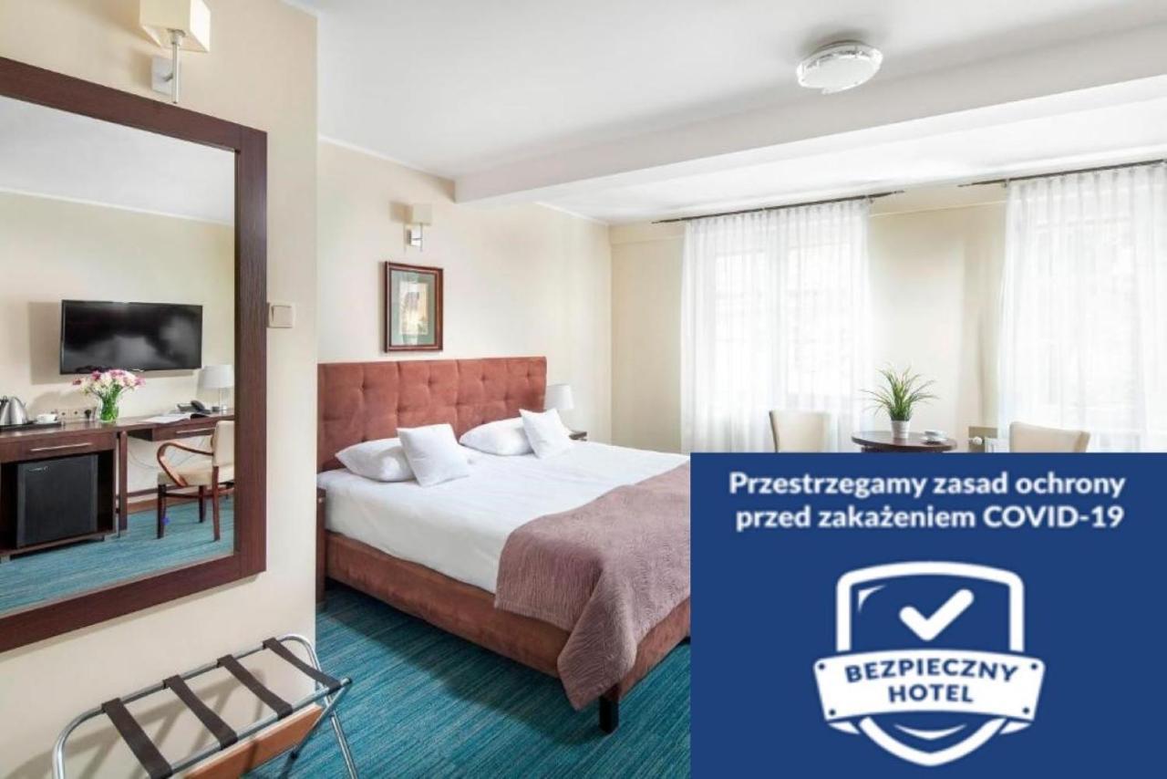 Hotel Bonum Old Town غدانسك المظهر الخارجي الصورة